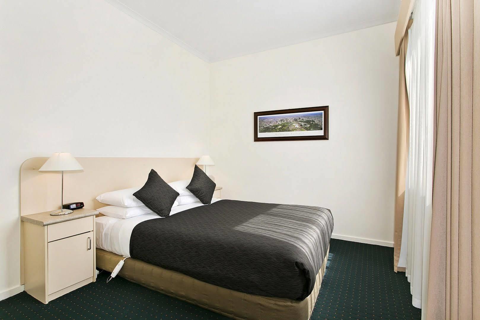 Melbourne'S Princes Park Hotel Bilik gambar